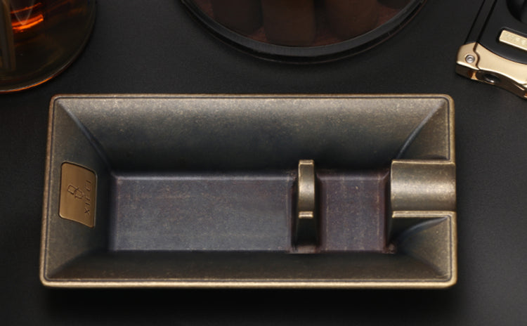 Cigar Ashtray — Single Slot (Bronze)