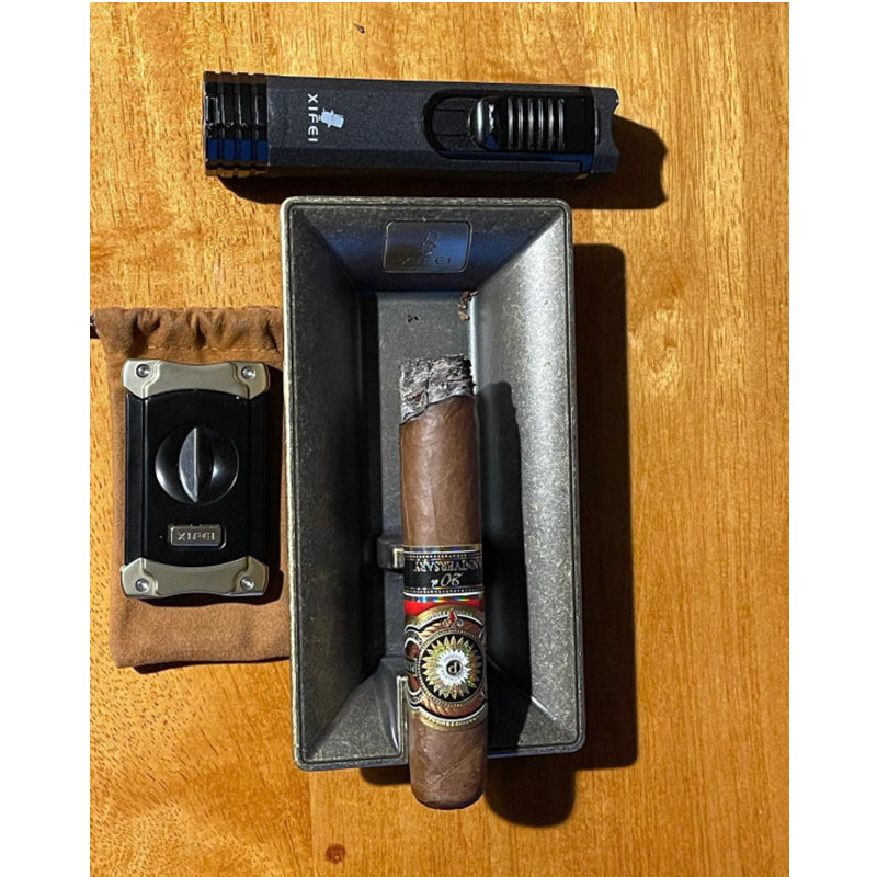 Cigar Ashtray — Single Slot (Bronze)