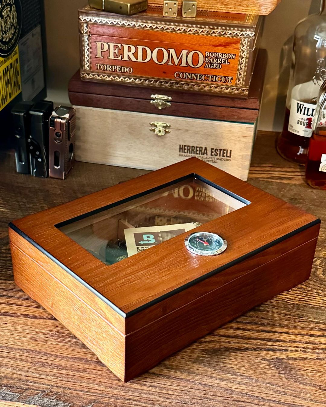 Glass-Top Desktop Humidor — 25 Count